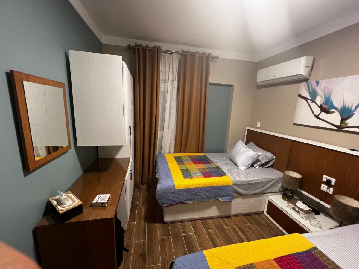 Luxury Flat With Garden And Private Entrance شقة فاخرة بحديقة و مدخل خاص Каир Экстерьер фото
