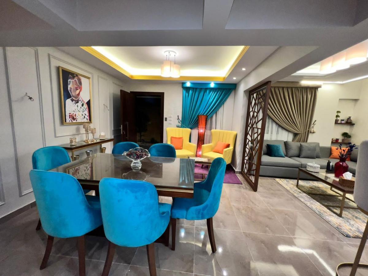 Luxury Flat With Garden And Private Entrance شقة فاخرة بحديقة و مدخل خاص Каир Экстерьер фото