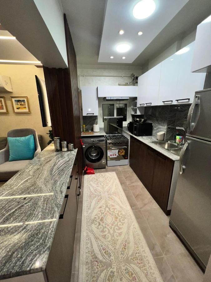 Luxury Flat With Garden And Private Entrance شقة فاخرة بحديقة و مدخل خاص Каир Экстерьер фото
